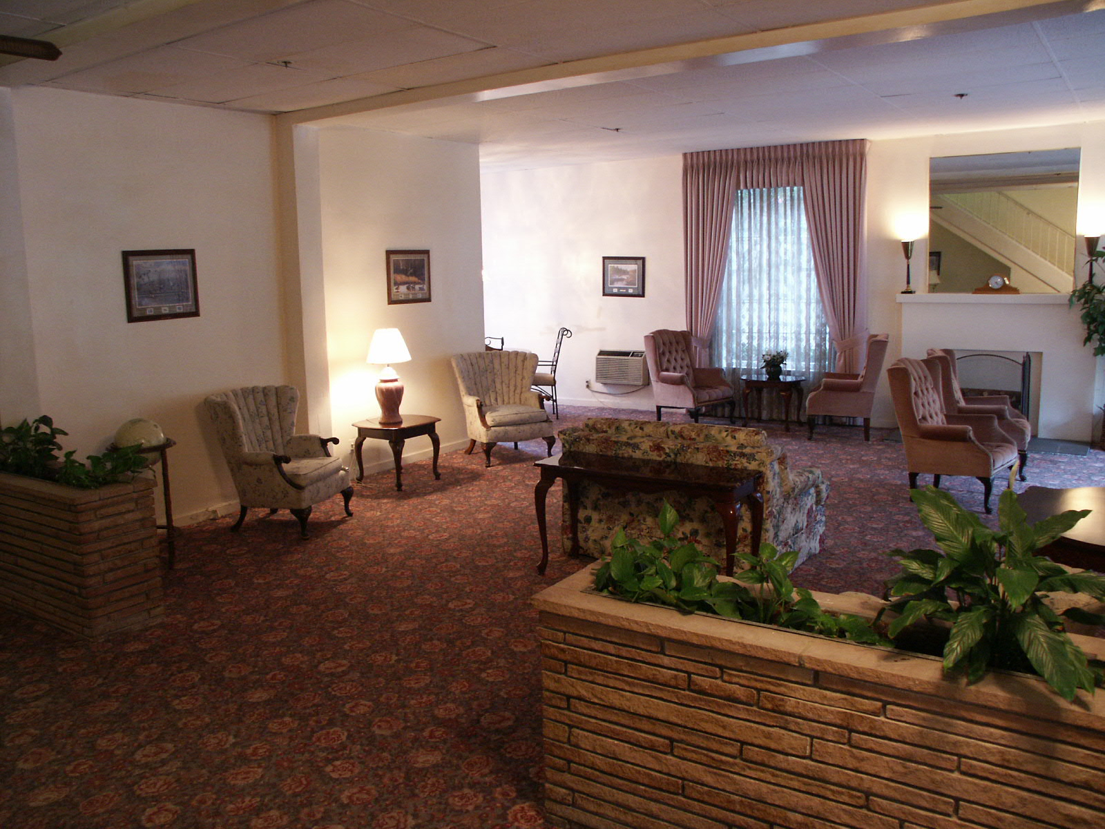 lobby.0034.jpg